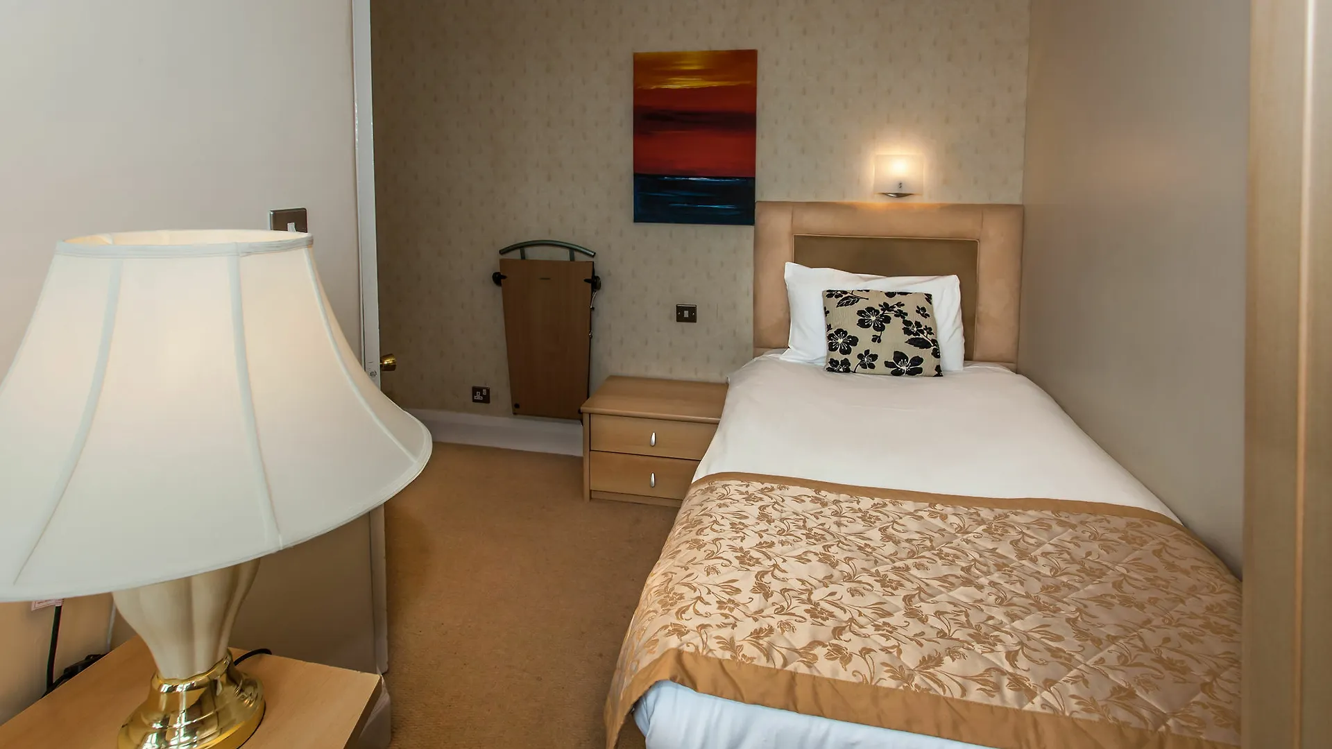 Heathlands Hotel Bournemouth